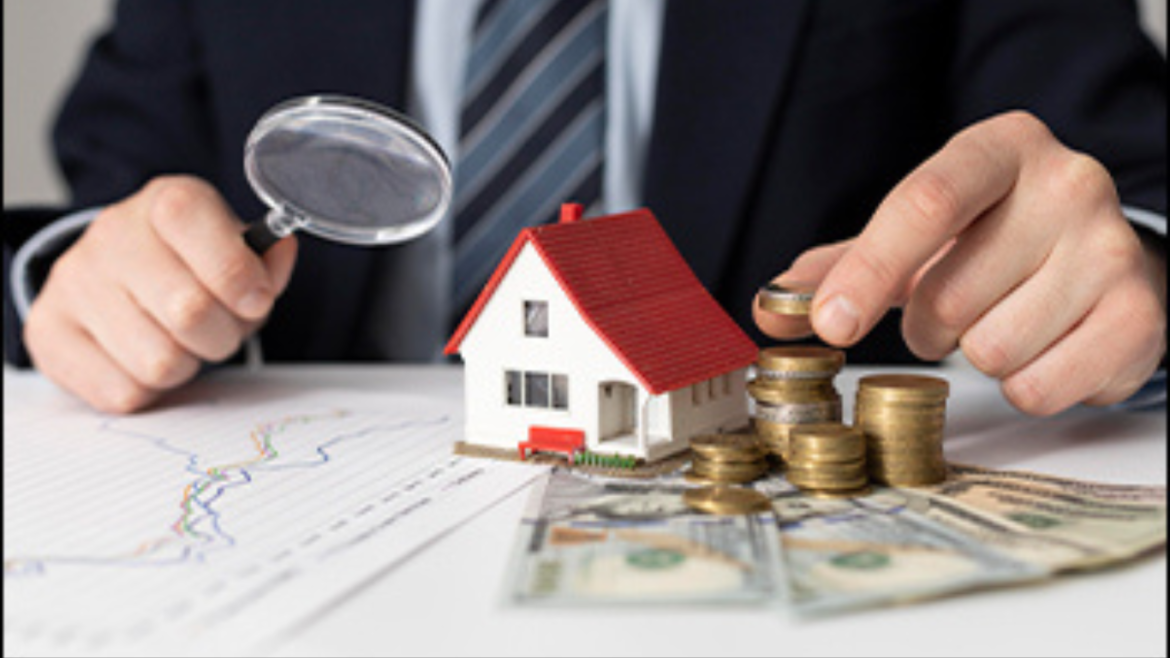 Real Estate Investment Potential in River Oaks Neighborhood